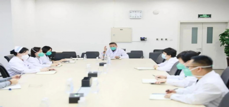 人民醫(yī)院為人民，市二院舉全院之力保障醫(yī)療救治，牢守生命防線！