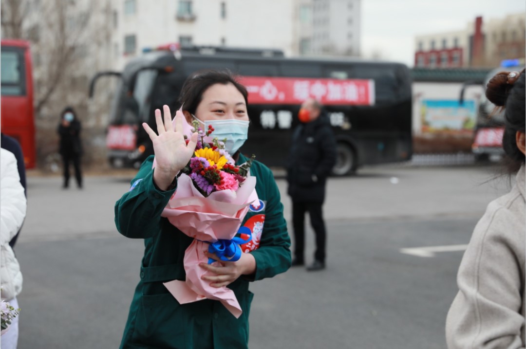 春暖花開，英雄歸來！葫蘆島市第二人民醫(yī)院支援綏中醫(yī)療隊(duì)凱旋而歸~(圖9)