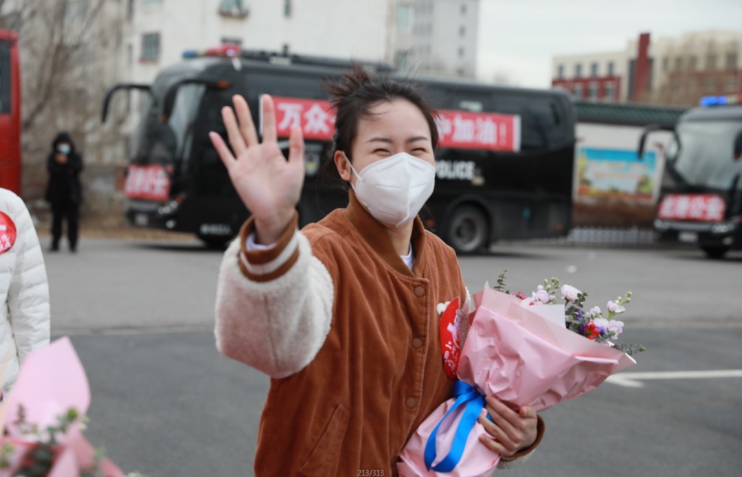 春暖花開，英雄歸來！葫蘆島市第二人民醫(yī)院支援綏中醫(yī)療隊(duì)凱旋而歸~(圖8)