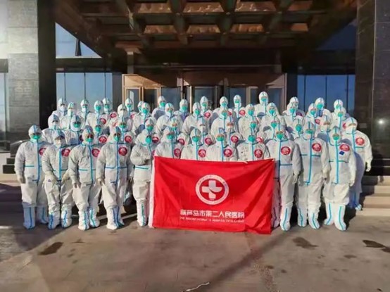 戰(zhàn)疫一線|6萬人次，市二院核酸采樣醫(yī)療隊(duì)支援綏中的第24天！(圖12)