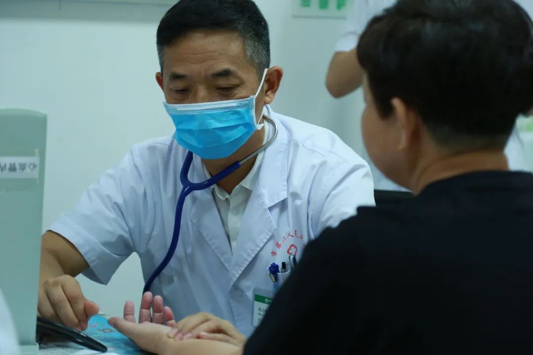 全國首批！遼西首例！葫蘆島市第二人民醫(yī)院心臟中心完成遼西首例Micra AV無導(dǎo)線起搏器植入術(shù)(圖1)