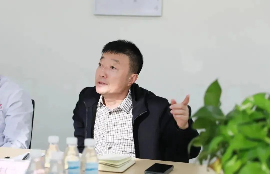龍港區(qū)人大、區(qū)政府領(lǐng)導(dǎo)一行視察調(diào)研龍港國(guó)際醫(yī)療健康產(chǎn)業(yè)園(圖14)
